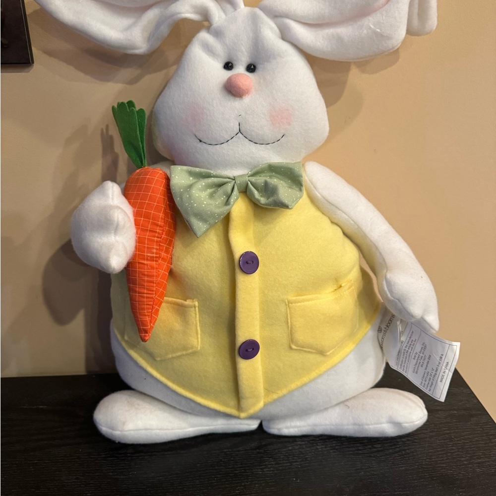 Kohl's Yellow and White Bunny Plush with Carrot